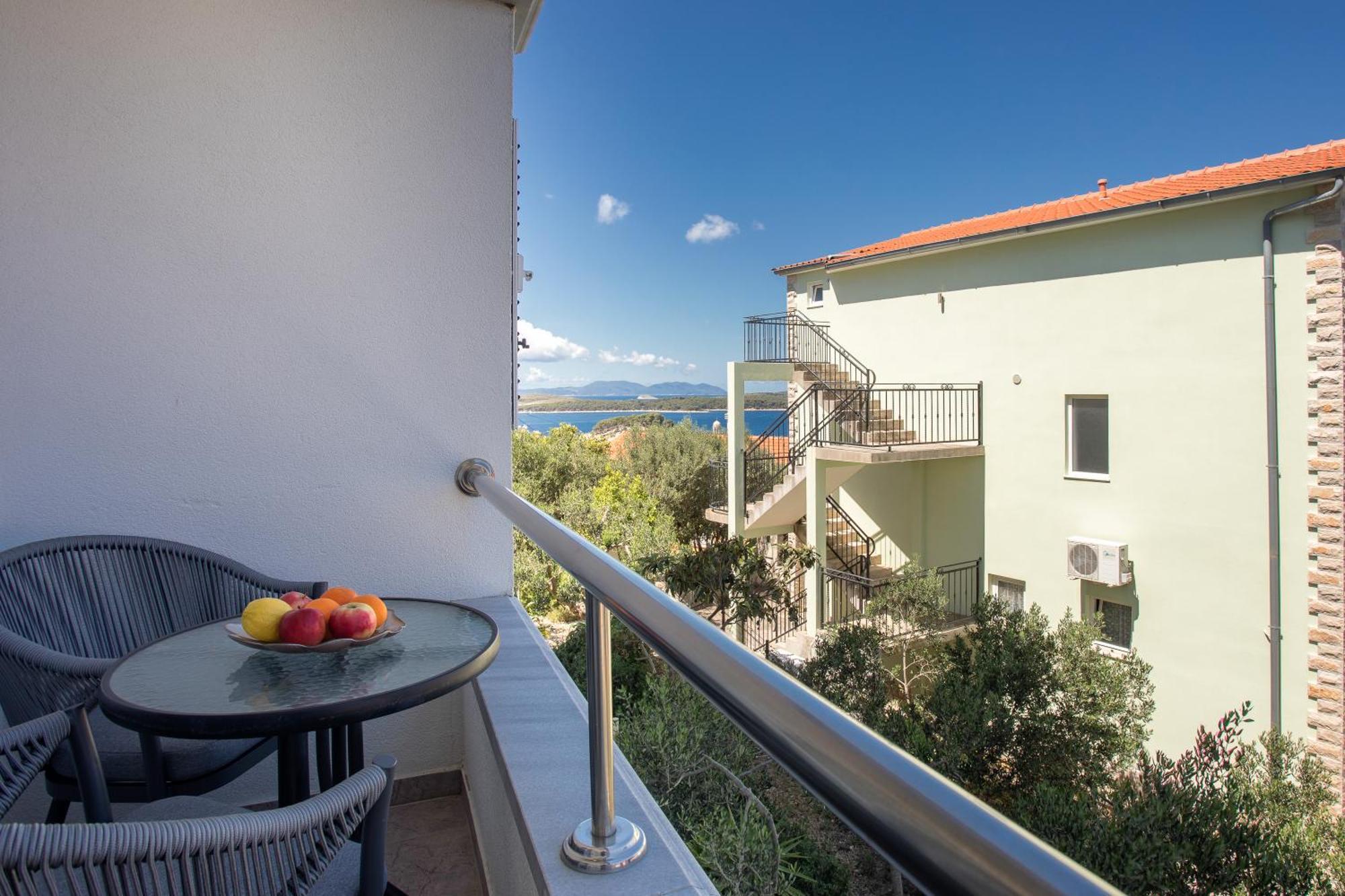 Apartmani Jakic 2 Hvar Town Exterior photo